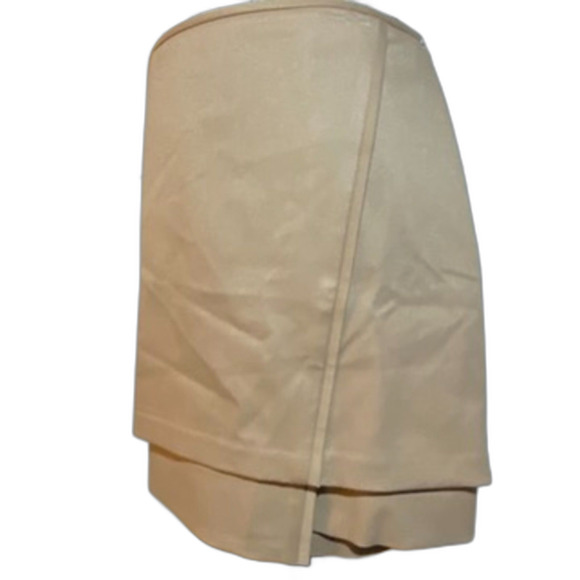 NWT White House Black Market Camel Skirt - Size 6 - Lined & Elegant - Picture 2 of 8